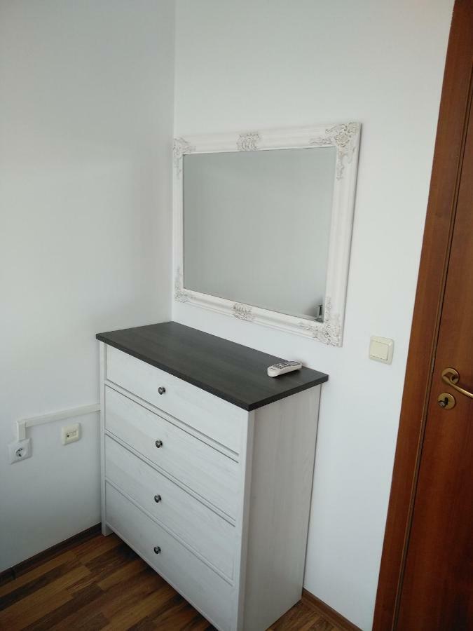 Ferienwohnung Penyrent Warna Exterior foto